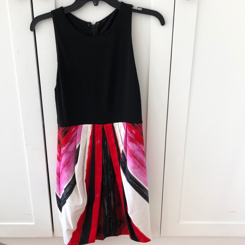🎉HP🎉 Alice + Olivia dress